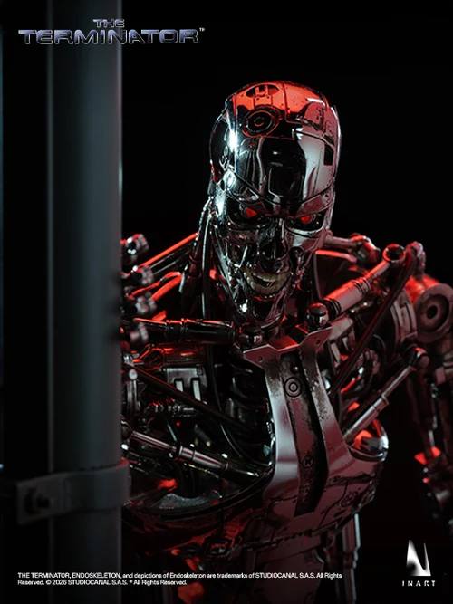 INART Collectibles - The Terminator - T-800 Endoskeleton - 1:6 Collectible Figure
