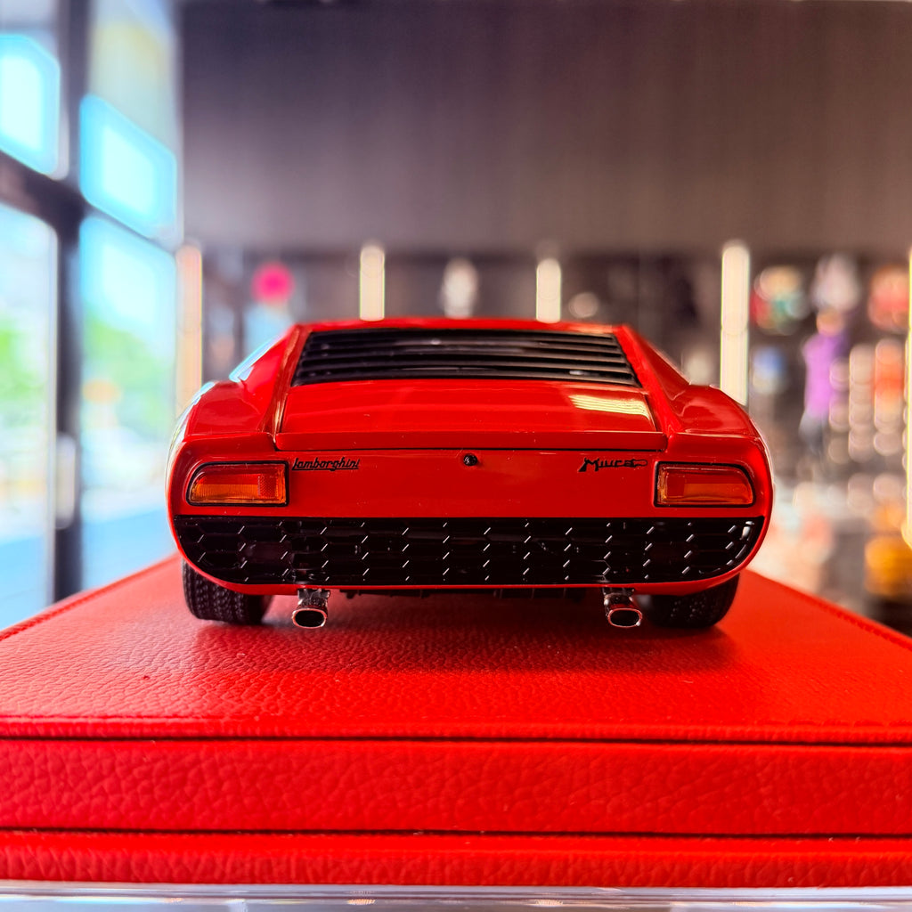 Ferrari F40 – Negro Escala 1:18 de KYOSHO
