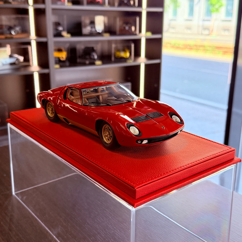 Ferrari F40 – Negro Escala 1:18 de KYOSHO