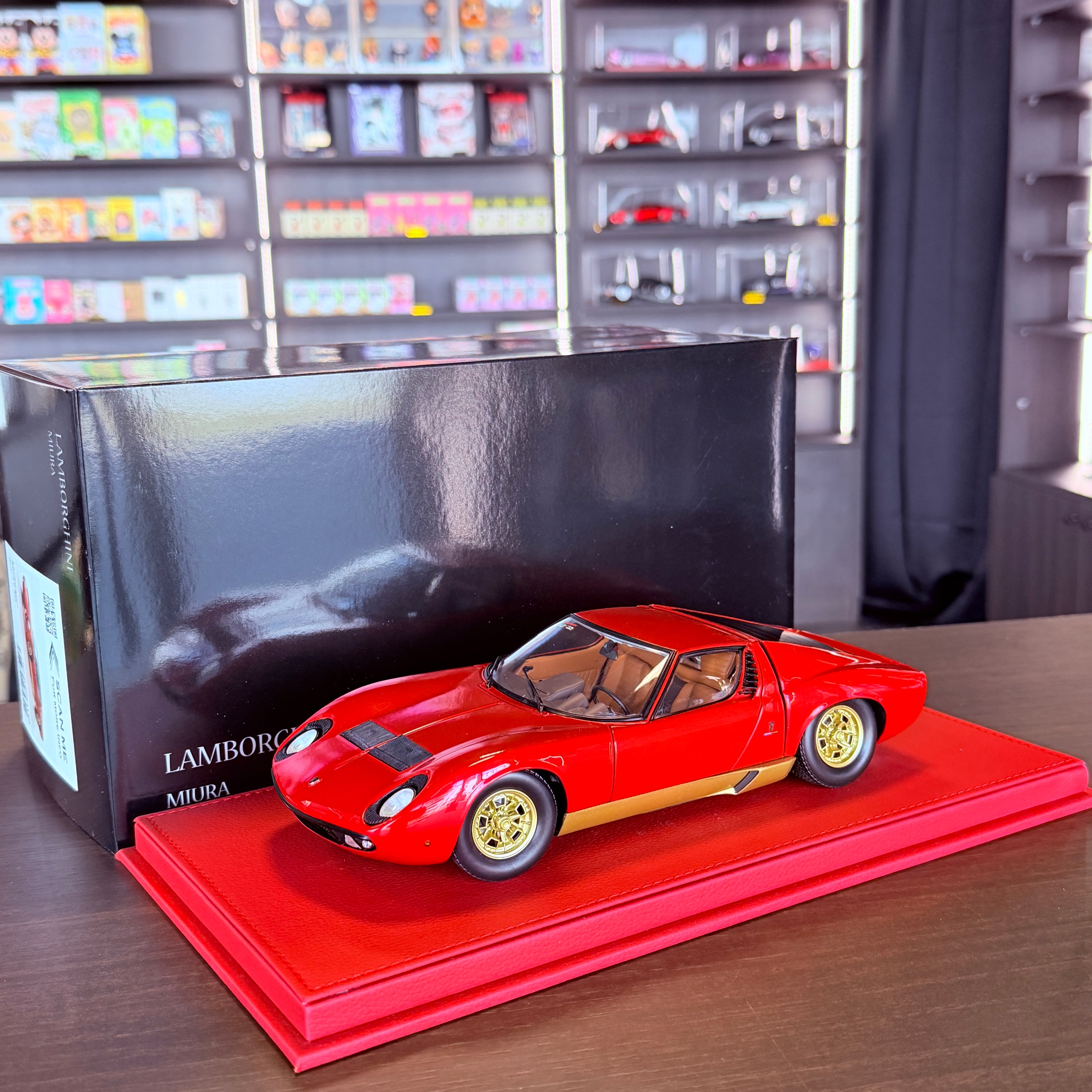 Ferrari F40 – Negro Escala 1:18 de KYOSHO