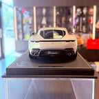 Ferrari Amalfi Grigio Abu Dhabi 1:18 Scale with Display Case by BBR Models (Limited 12 pcs.)