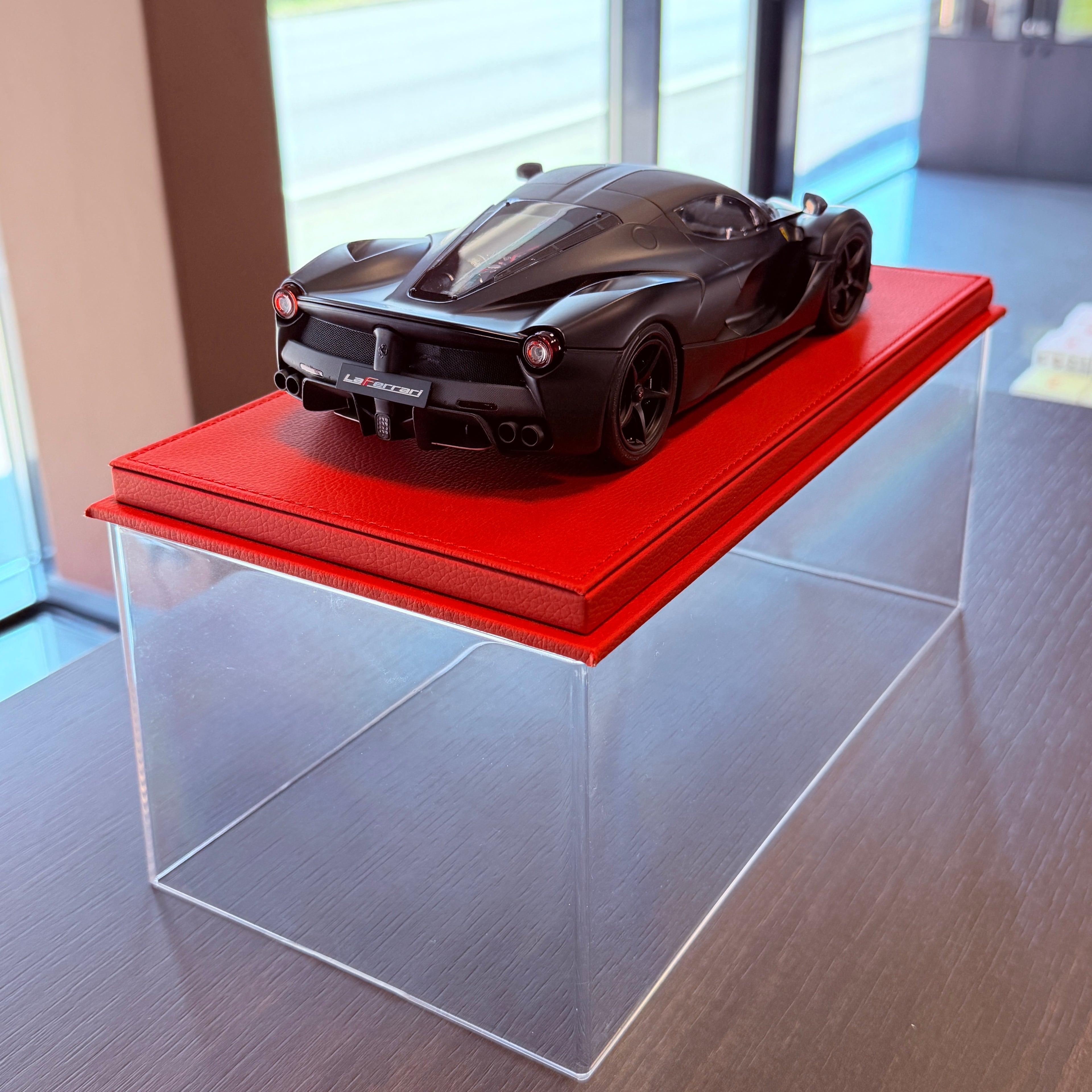 Ferrari LaFerrari Matt Black Poliform Pack Limited Edition 1:18 Scale by BBR Models