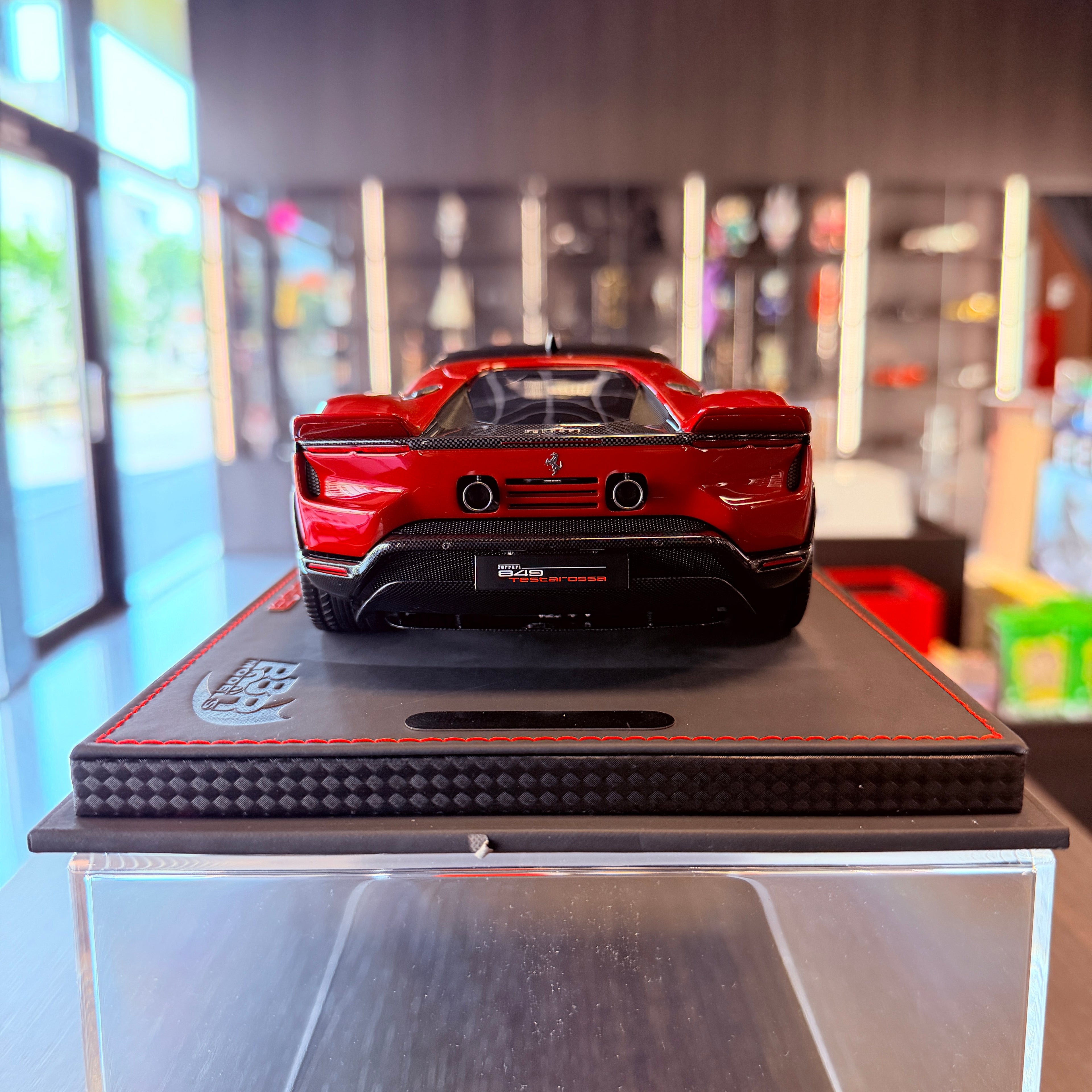 Ferrari 849 Testarossa Rosso Fiammante Press Version Limited Edition 1:18 Scale with Display Case by BBR Models