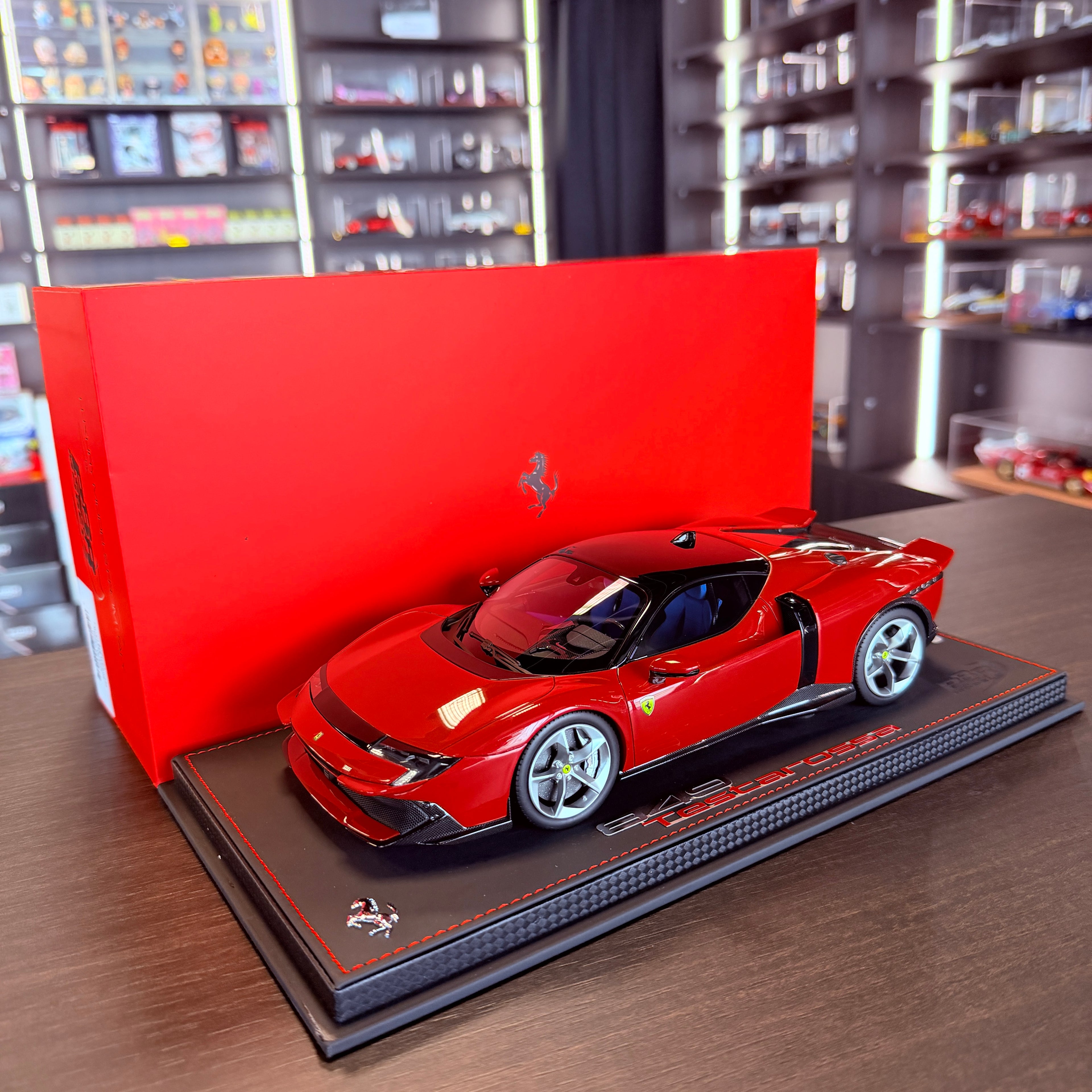 Ferrari 849 Testarossa Rosso Fiammante Press Version Limited Edition 1:18 Scale with Display Case by BBR Models