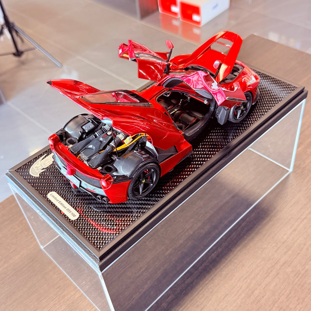 1 18 BBR Ferrari LaFerrari Dubai Violett/Viola Vio 2012