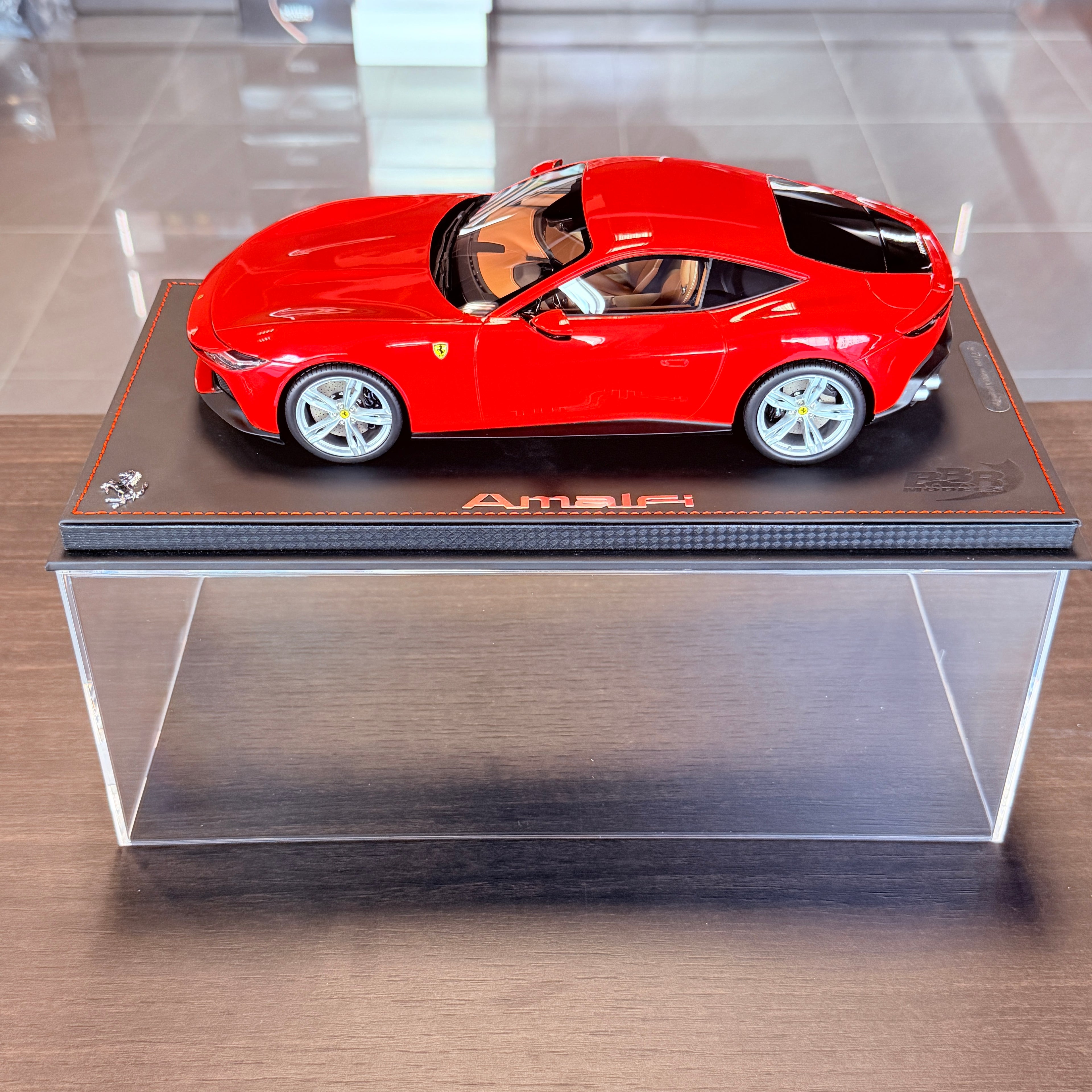 Ferrari Amalfi Rosso Corsa 1:18 Scale with Display Case by BBR Models