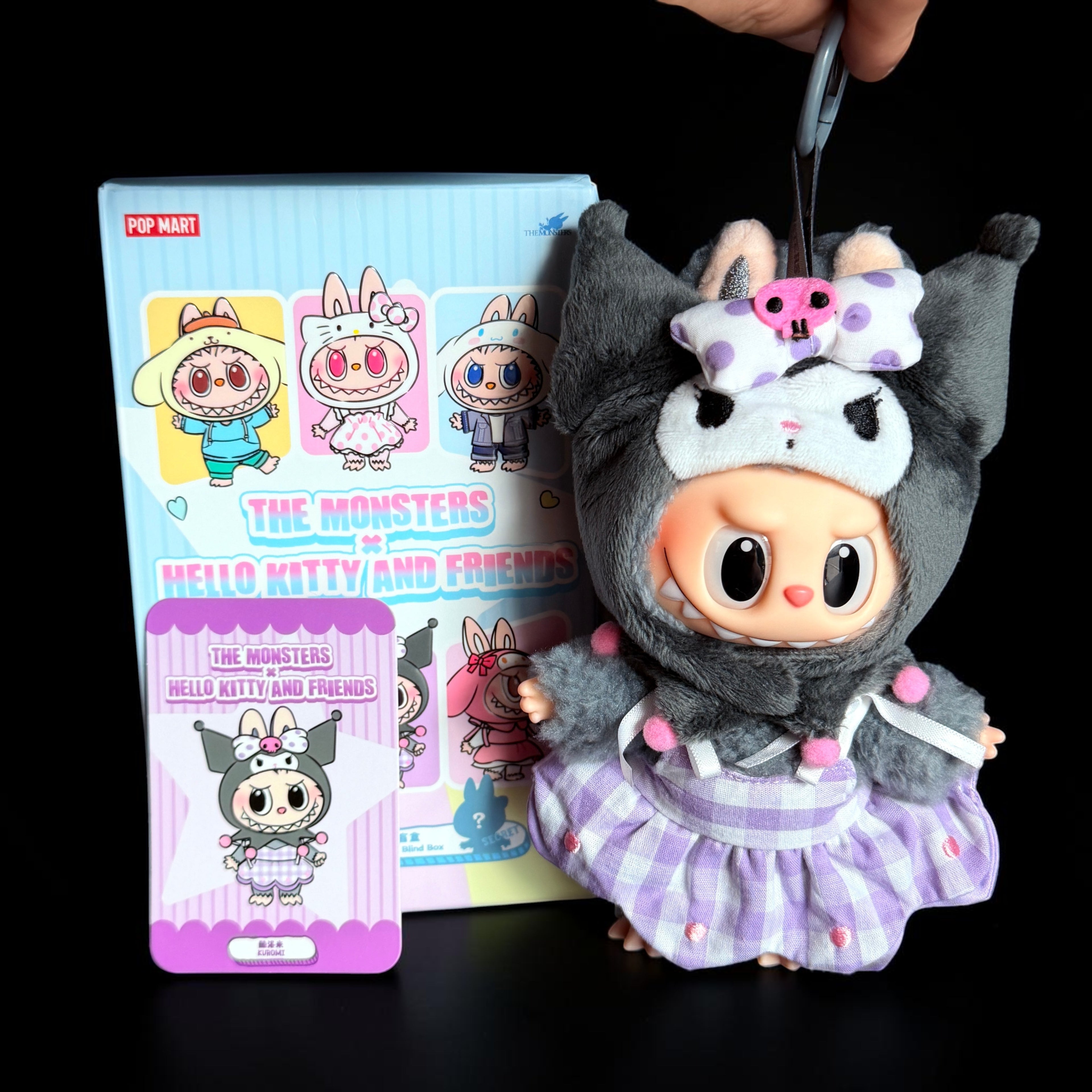 LABUBU × Hello Kitty and Friends Series Kuromi-vinylpluchehanger van POP MART