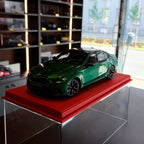 BMW M5 Green Metallic 2024, mierka 1:18 od Minichamps