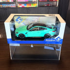 BMW M4 Performance Parts kiegészítőkkel, Mint Green, 2024, 1:18 méretarányban – Solido