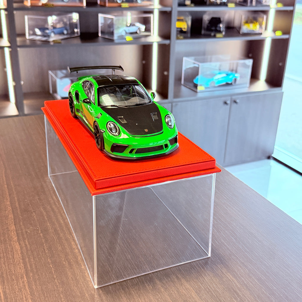 Porsche 911 (991.2) GT3 RS Weissach-paketet Lizard Green – bilmodell i skala 1:18 från AUTOart