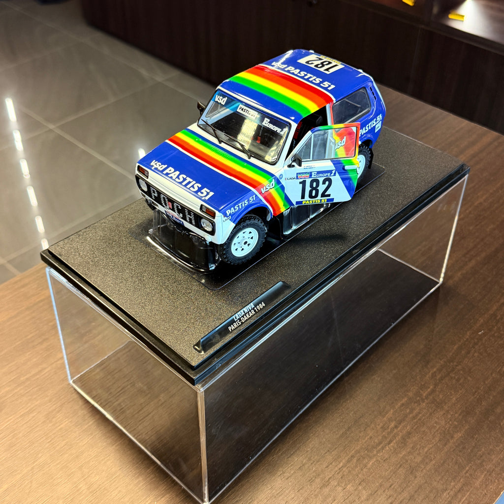 Lada Niva Paris-Dakar 1984 Jabouille / Sardou č. 182, mierka 1:18 od Solido