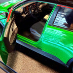 Renault 5 E-Tech Vert Pop 2024, skala 1:18 fra Solido