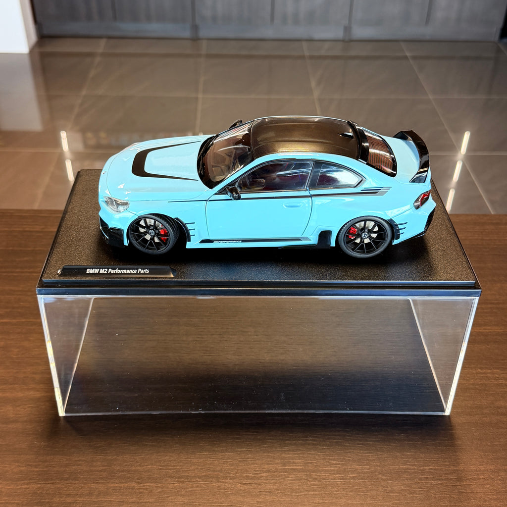 BMW M3 Competition M xDrive Touring 2024 – Twilight Purple Pearl Metallic Escala 1:18 de Solido