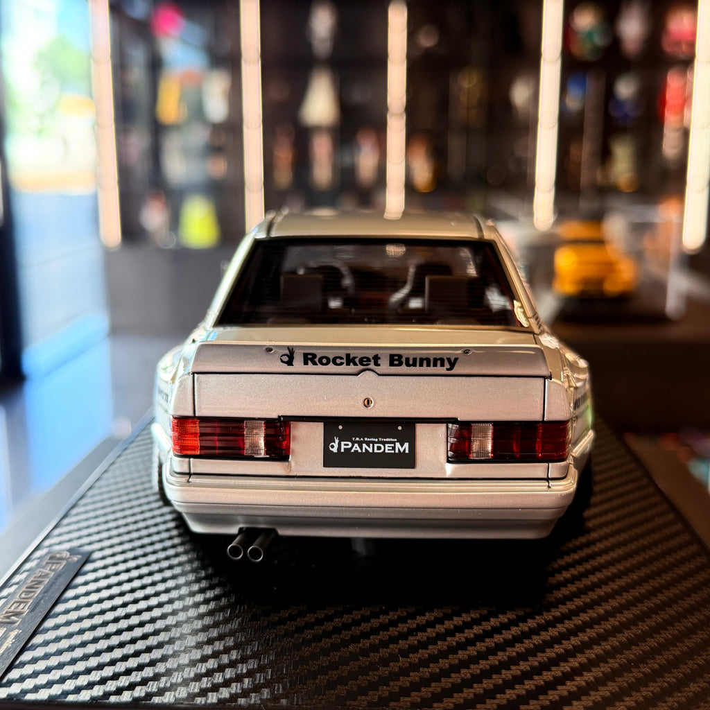 Mercedes-Benz 190 PANDEM Silver | 1:18 Scale by Ignition Model