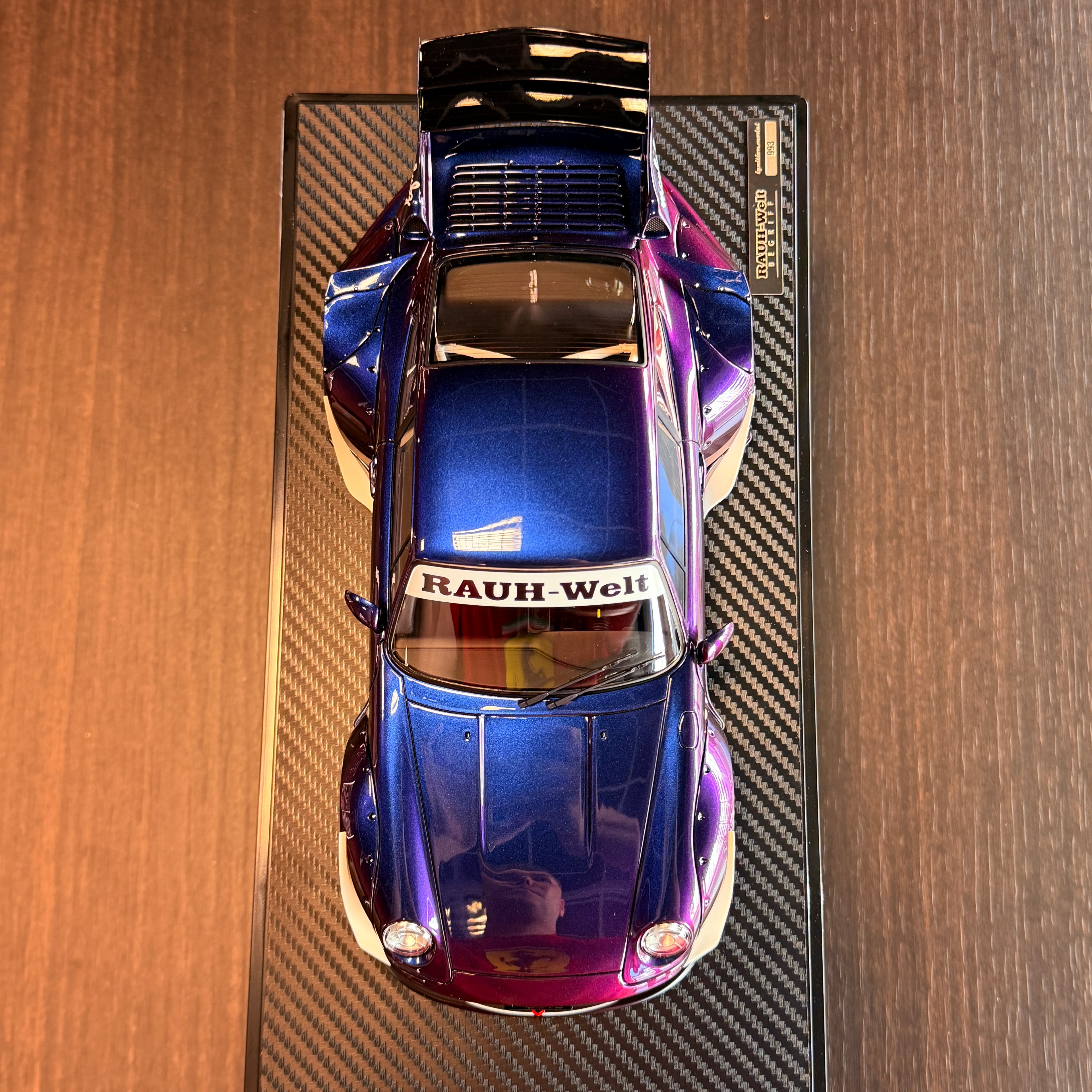 BMW Alpina B7 Turbo (E28) – Maßstab 1:18 von OTTOmobile