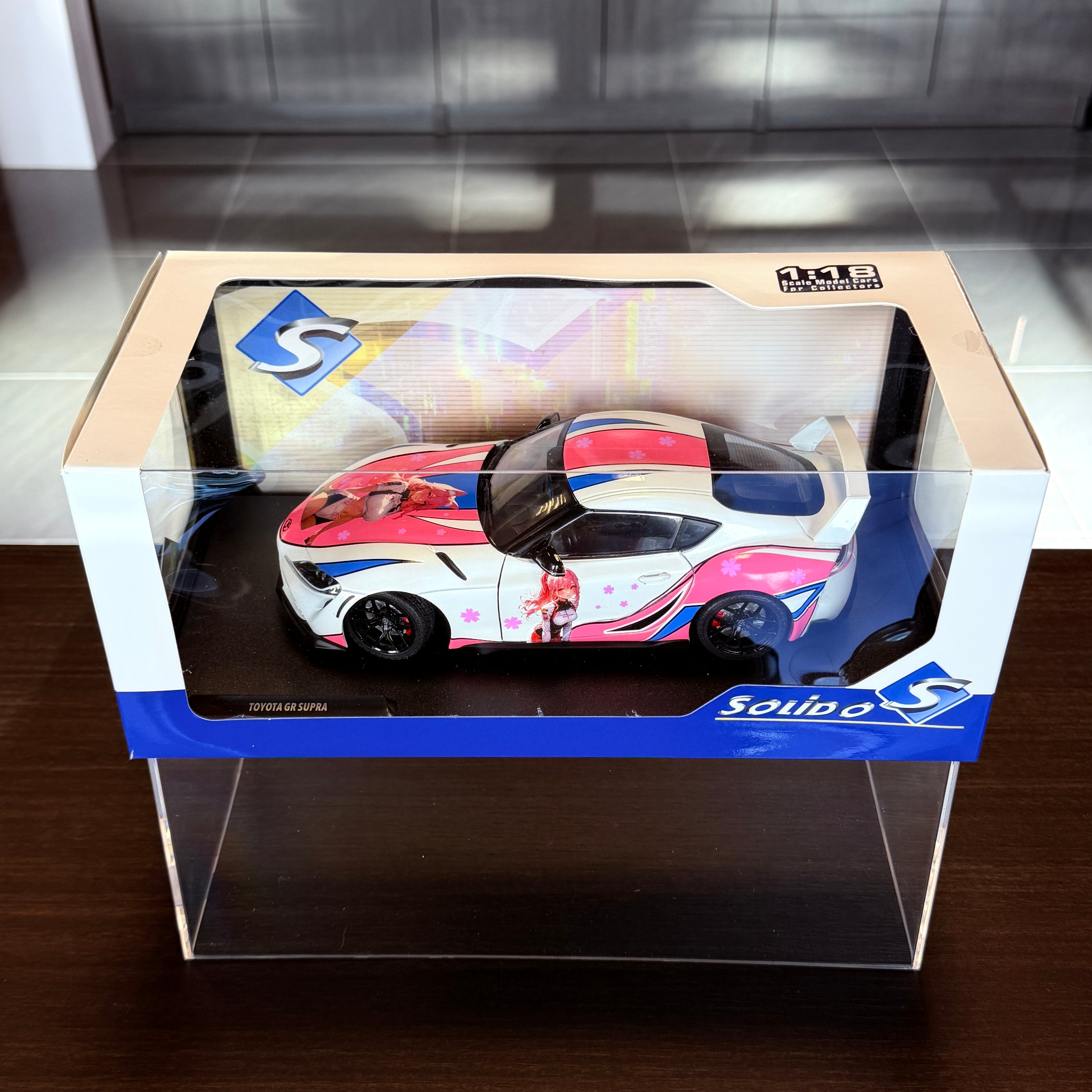 Dodge Challenger R/T Scat Pack Widebody 2022 – Indigo Blue Maßstab 1:18 von AUTOart