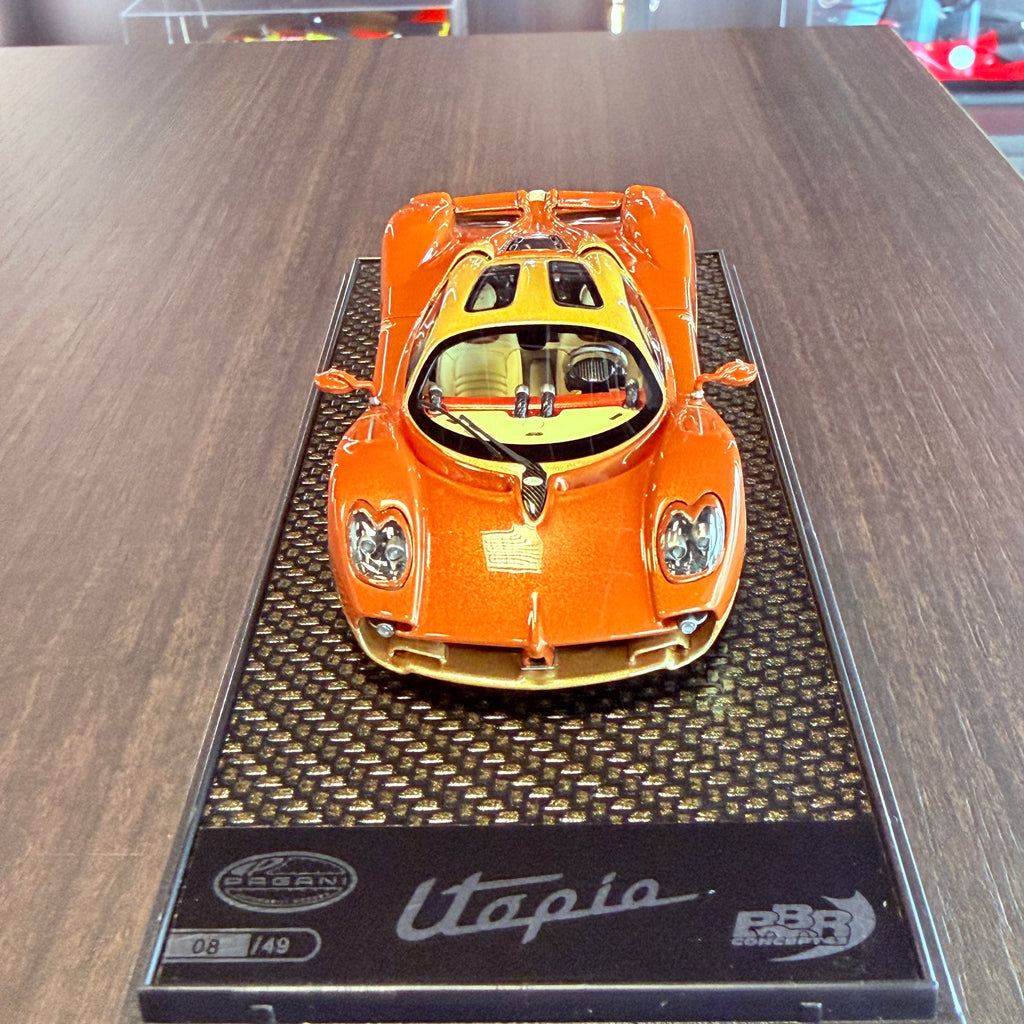 Pagani Utopia Bronzo, omejena izdaja 49 kosov – pomanjšan model avtomobila v merilu 1 : 43 znamke BBR