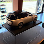 Range Rover P530 Autobiography – Oro Escala 1:12 de GT Spirit