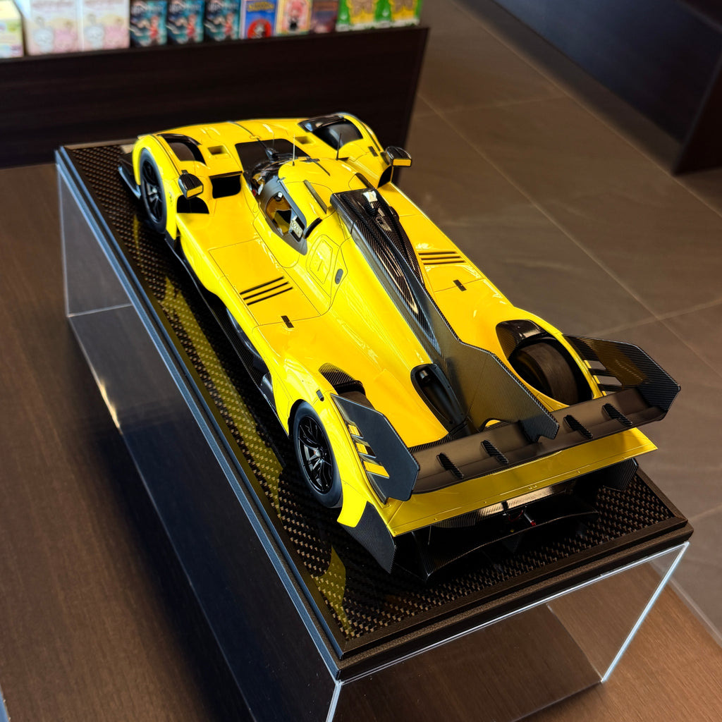 Modellauto BBR Models 1/12 Ferrari 499P Kubica-Ye-Shwartzman #83 Le Mans 2024 Limitierte Auflage