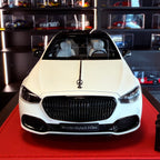 Mercedes-Maybach S-Class Night Series 2023 Opalith White Matt | 1:18 Scale by ALMOST REAL (Limited Edition 504 pcs)