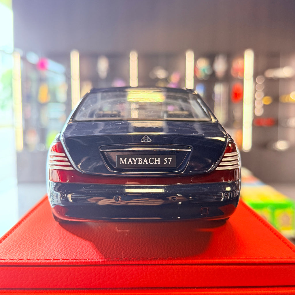 Maybach 1:18 od AUTOart