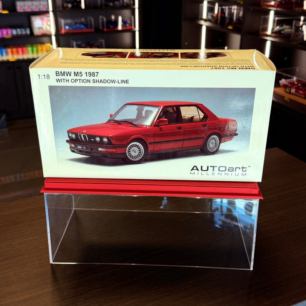 Porsche 911 Carrera (993) – Grün Metallic im Maßstab 1:18 von AUTOart