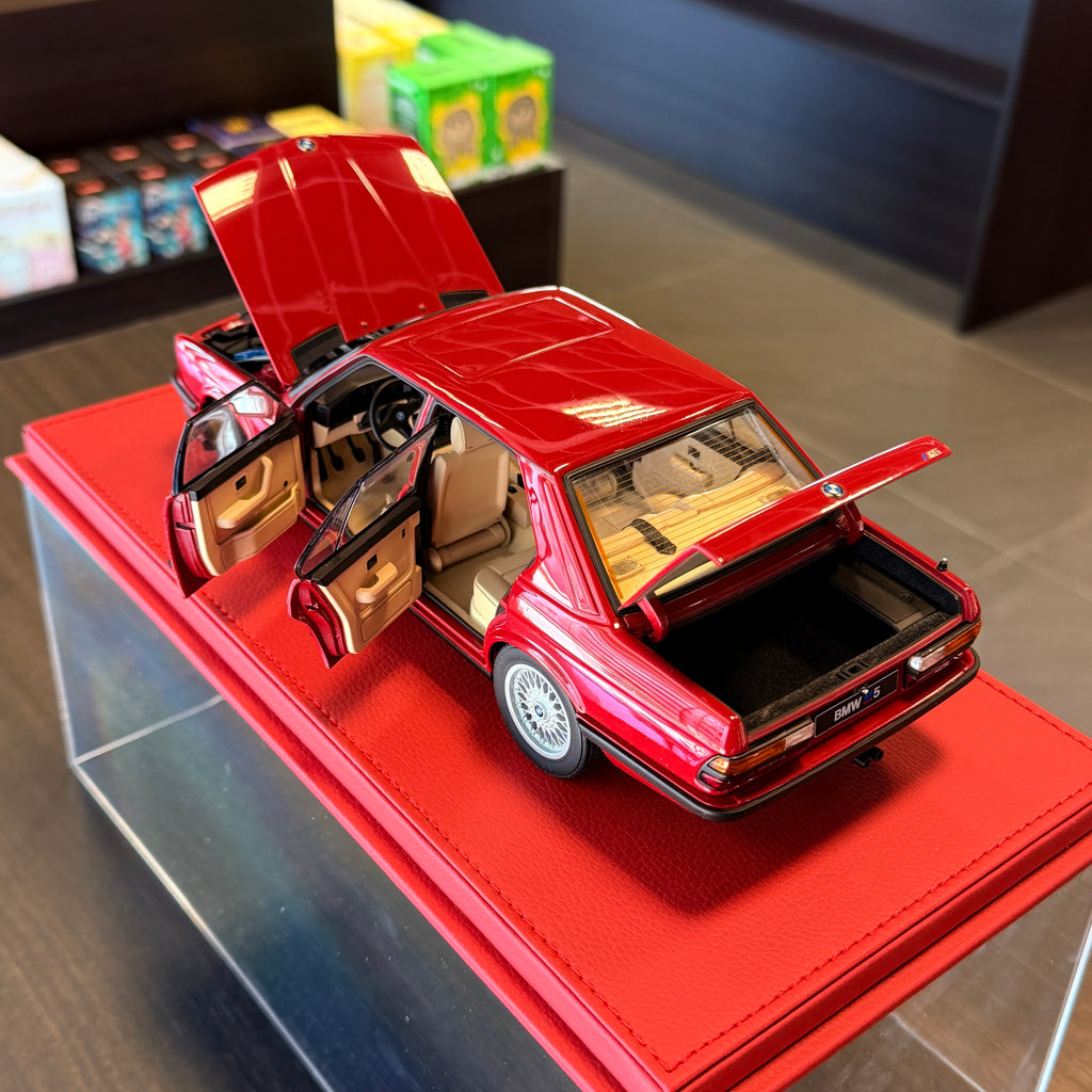Porsche 911 Carrera (993) – Grün Metallic im Maßstab 1:18 von AUTOart