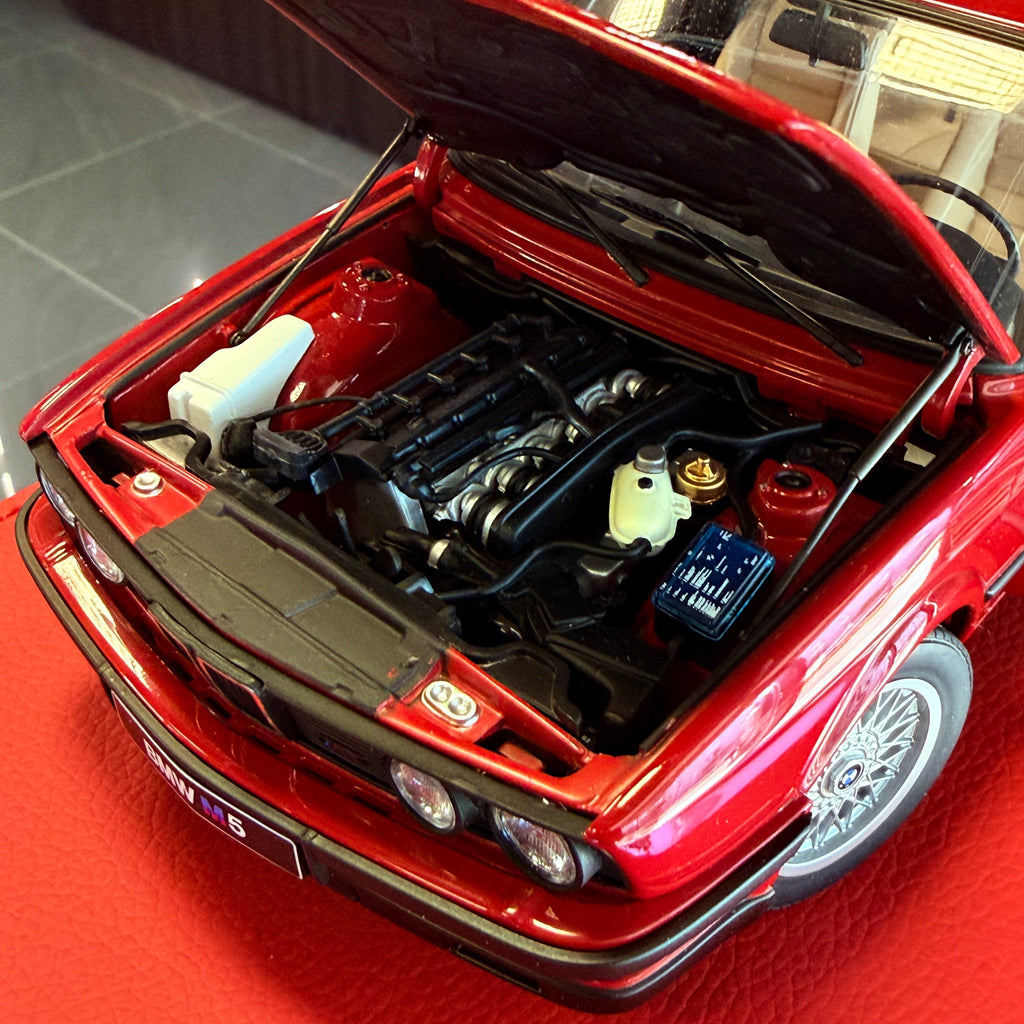 Porsche 911 Carrera (993) – Grün Metallic im Maßstab 1:18 von AUTOart