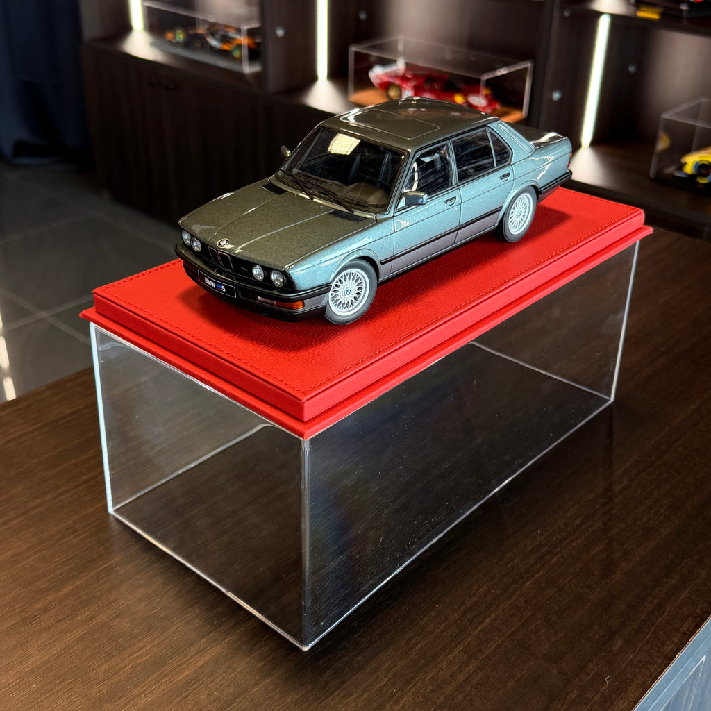 Porsche 911 Carrera (993) – Verde Metalizado Escala 1:18 de AUTOart Millenium