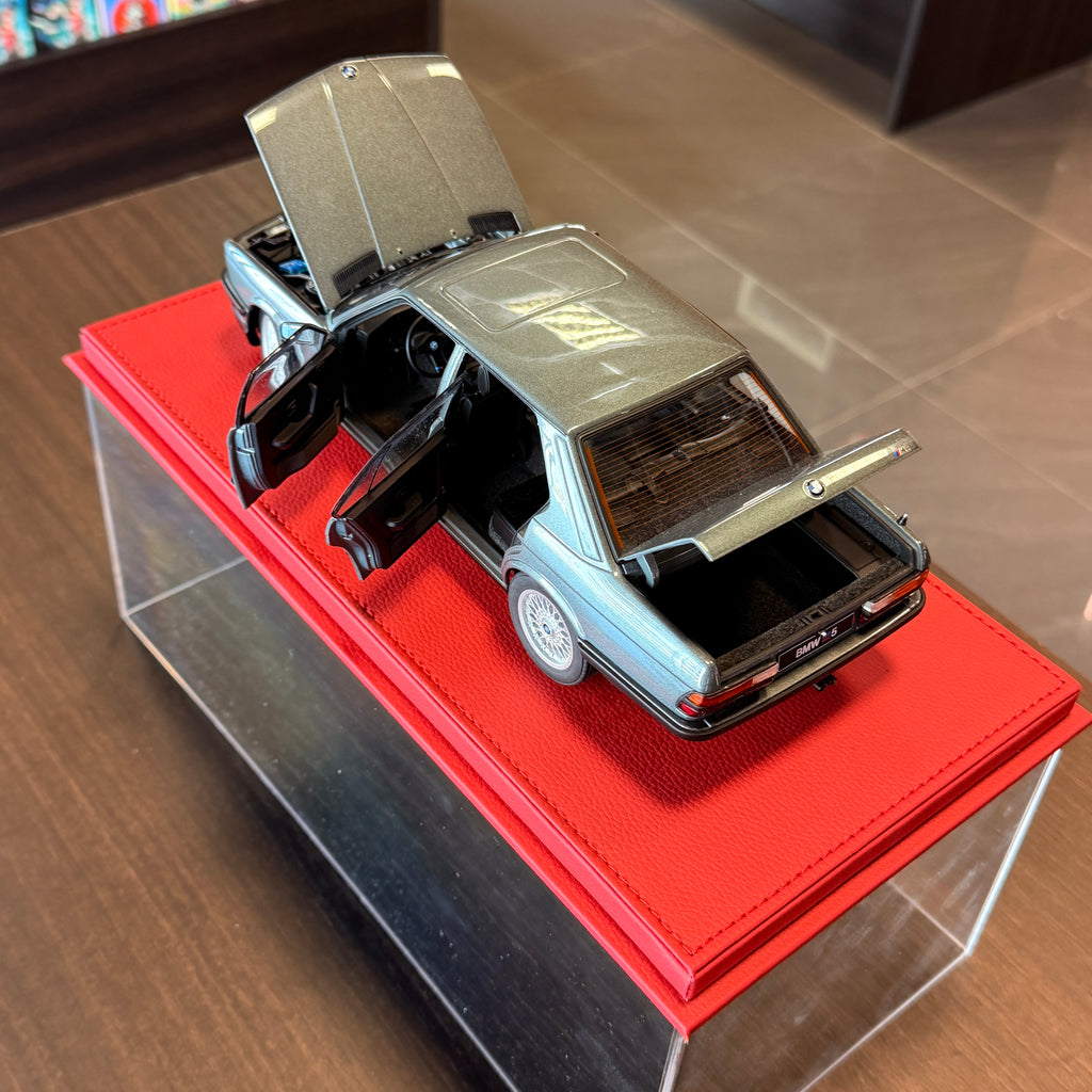 Porsche 911 Carrera (993) – Verde Metalizado Escala 1:18 de AUTOart Millenium