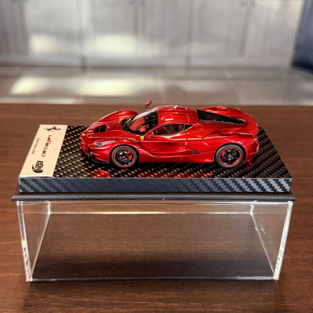 Ferrari LaFerrari Rosso Fuoco Gloss 1:43 Scale with Display Case by BBR Models (Limited 46)