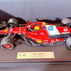 Ferrari SF-25 F1 Miami Grand Prix Lewis Hamilton č. 44 v měřítku 1:18 od BBR Models (limitovaná edice 44 kusů)