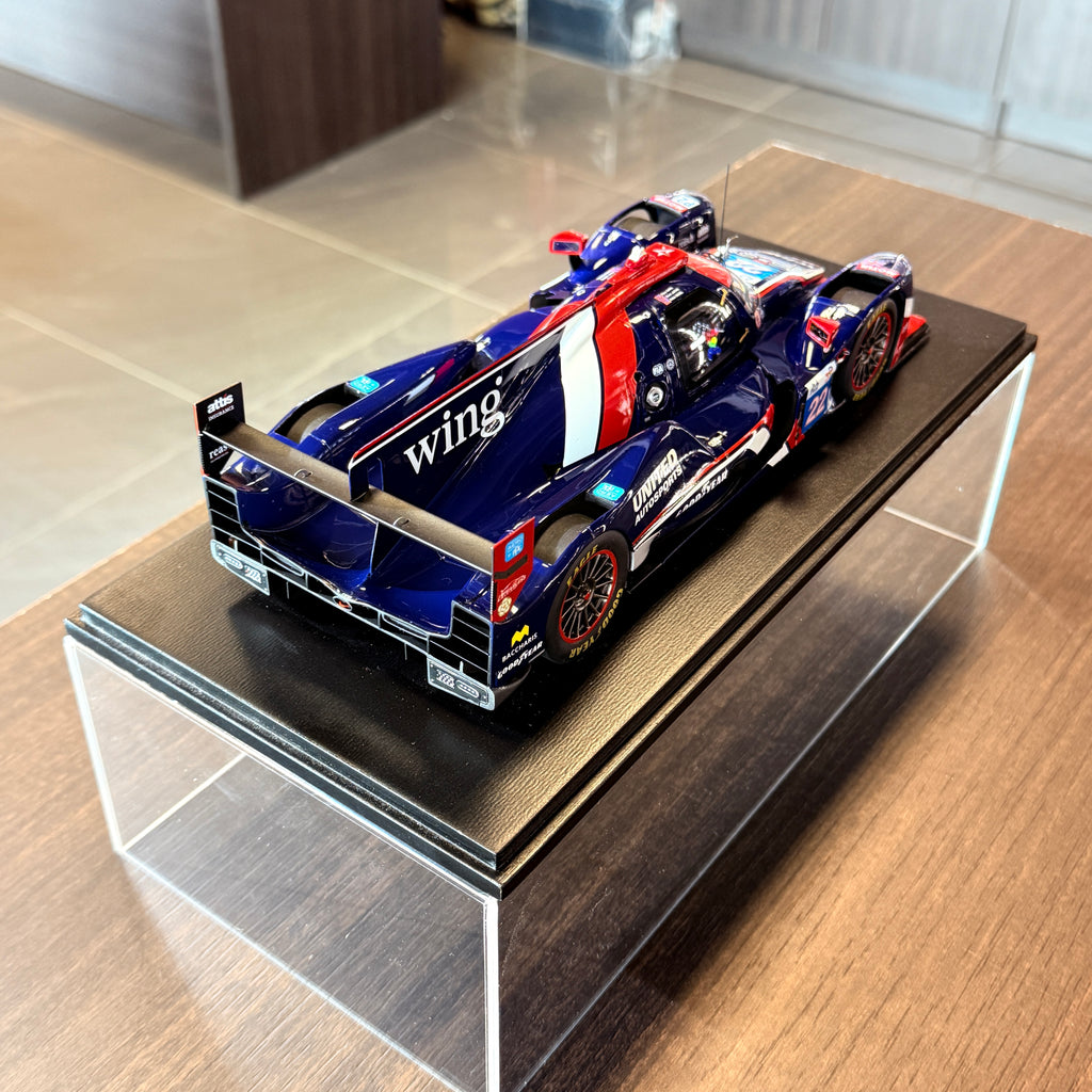 Oreca 07 Gibson United Autosports, zmagovalec razreda LMP2 na 24-urni dirki Le Mans 2024, merilo 1:18 z vitrino znamke Spark
