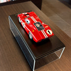 Ford MK IV, vítěz 24 hodin Le Mans 1967, Dan Gurney a A. J. Foyt, měřítko 1:18 s vitrínou od Spark Models