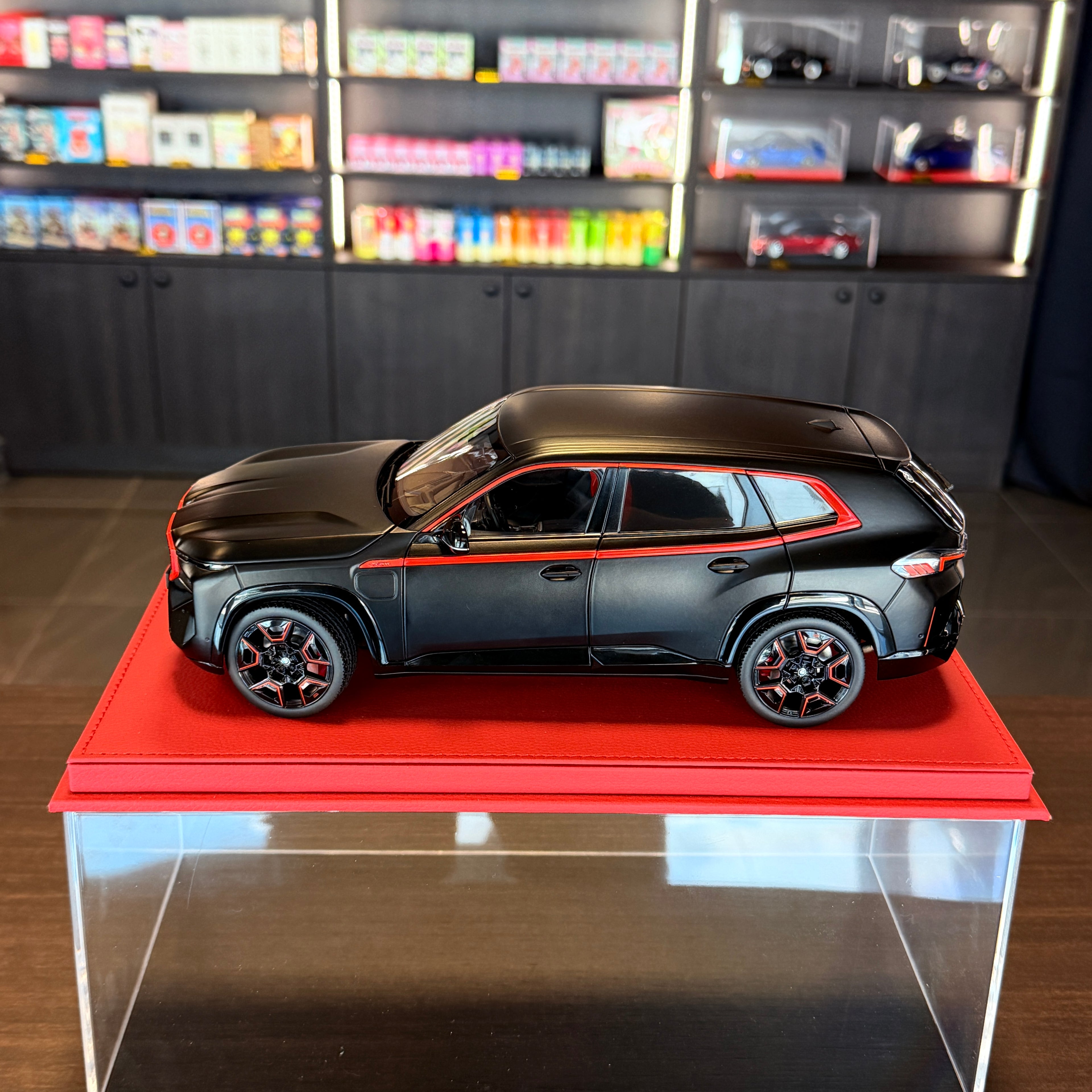 BMW XM 2023 Matt Black 1:18 Scale with Display Case by Minichamps