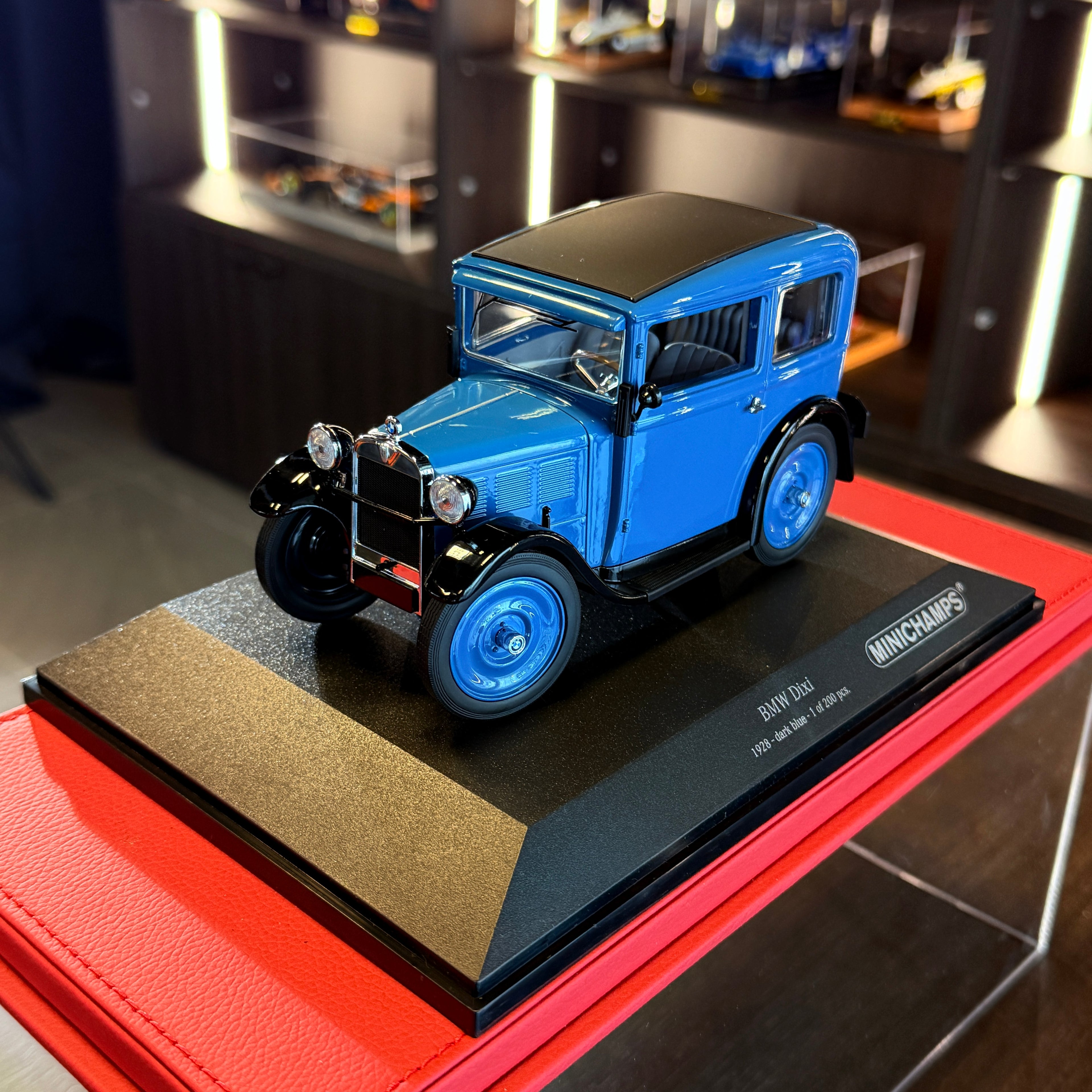 BMW Dixi 1928 Dark Blue Limited Edition 200 Pieces 1:18 Scale with Display Case by Minichamps