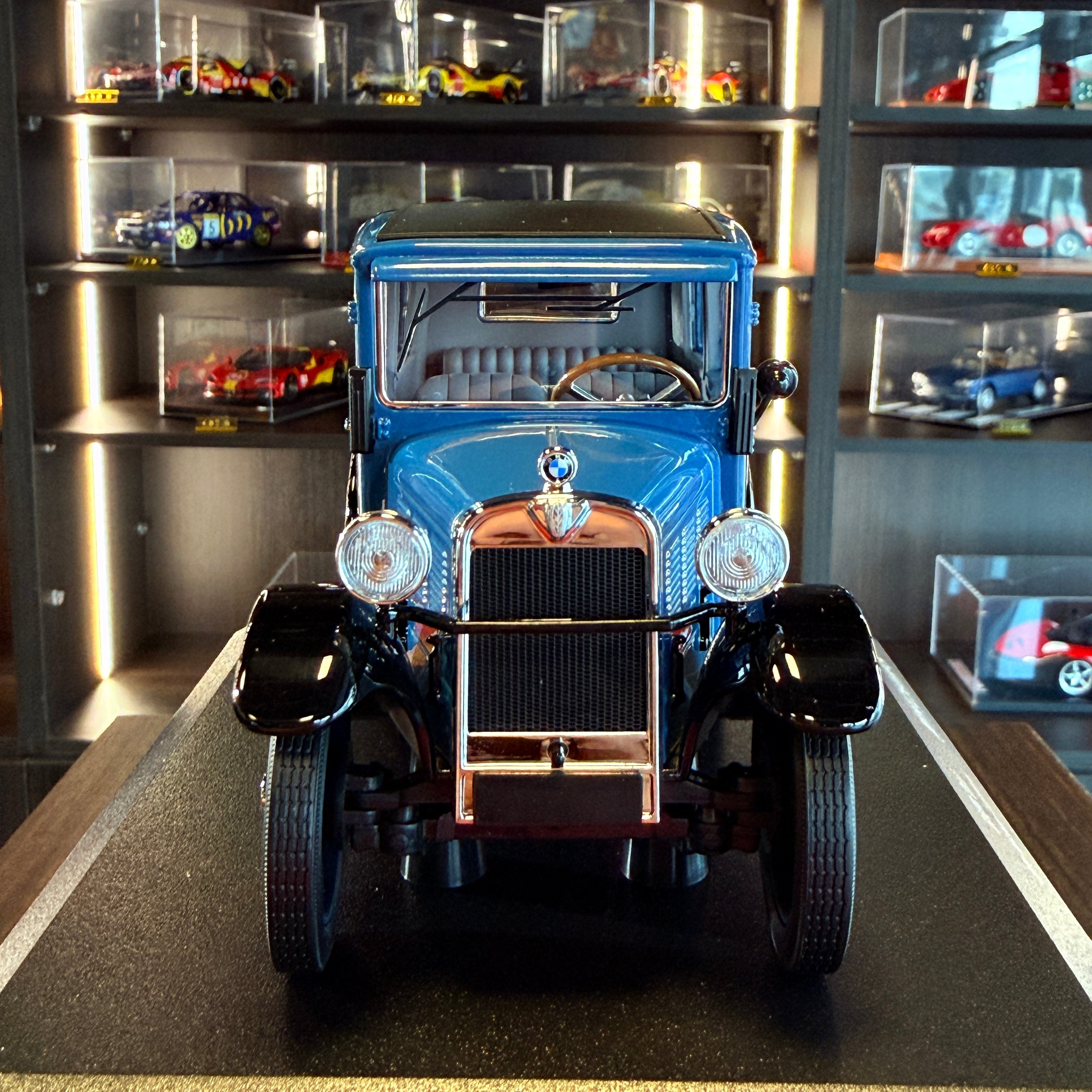 BMW Dixi 1928 Dark Blue Limited Edition 200 Pieces 1:18 Scale with Display Case by Minichamps