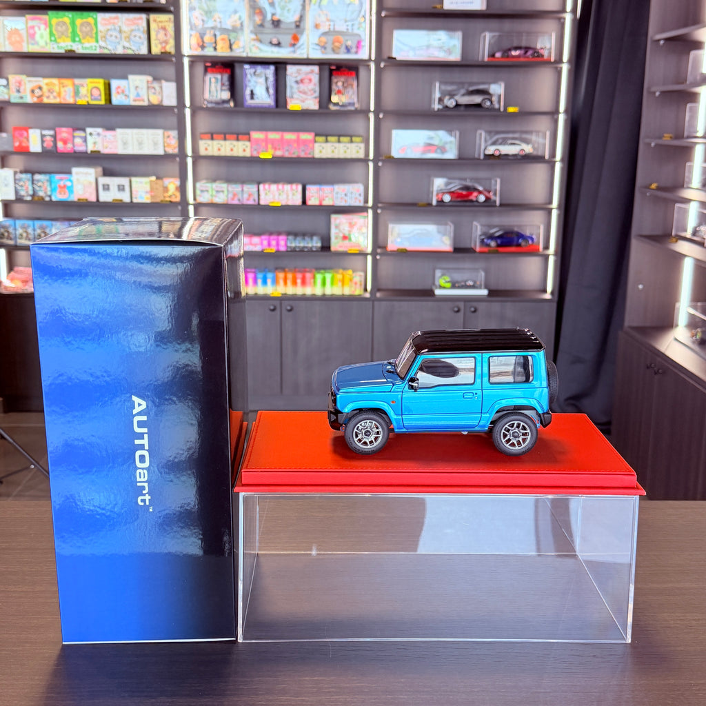 AUTOart Suzuki Jimny JB64 1:18 with open rear door and detailed interior