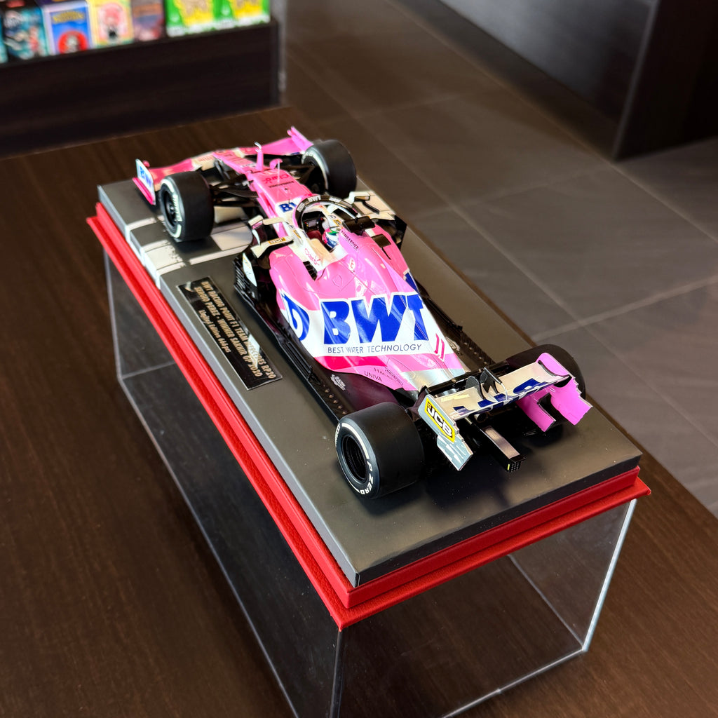 BWT Racing Point F1 Team Mercedes RP20, Marele Premiu de la Sakhir 2020, Sergio Pérez, ediție limitată la 666 de exemplare, scară 1:18, cu vitrină, de la Minichamps