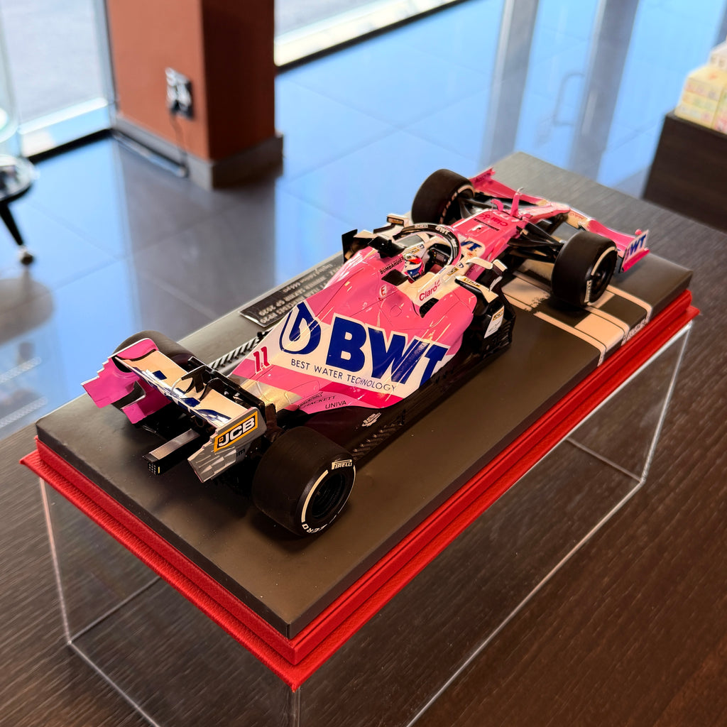 BWT Racing Point F1 Team Mercedes RP20, Marele Premiu de la Sakhir 2020, Sergio Pérez, ediție limitată la 666 de exemplare, scară 1:18, cu vitrină, de la Minichamps
