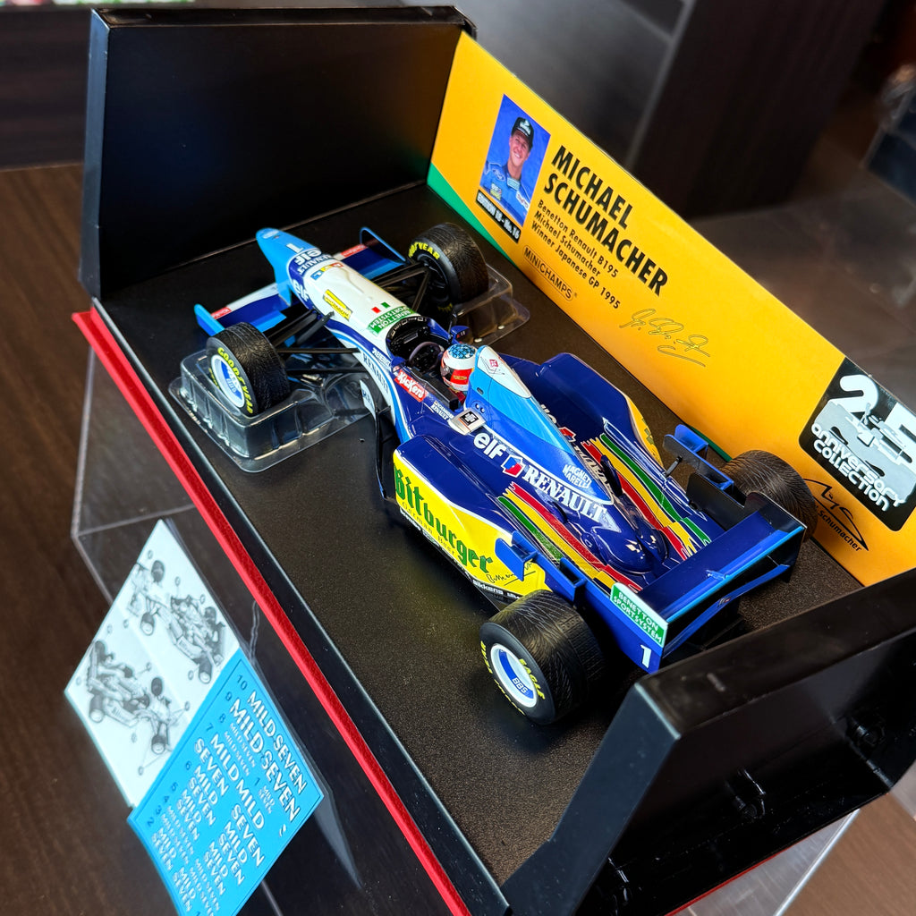 Benetton Renault B195 Winner Japanese Grand Prix 1995 Michael Schumacher 1:18 Scale with Display Case by Minichamps