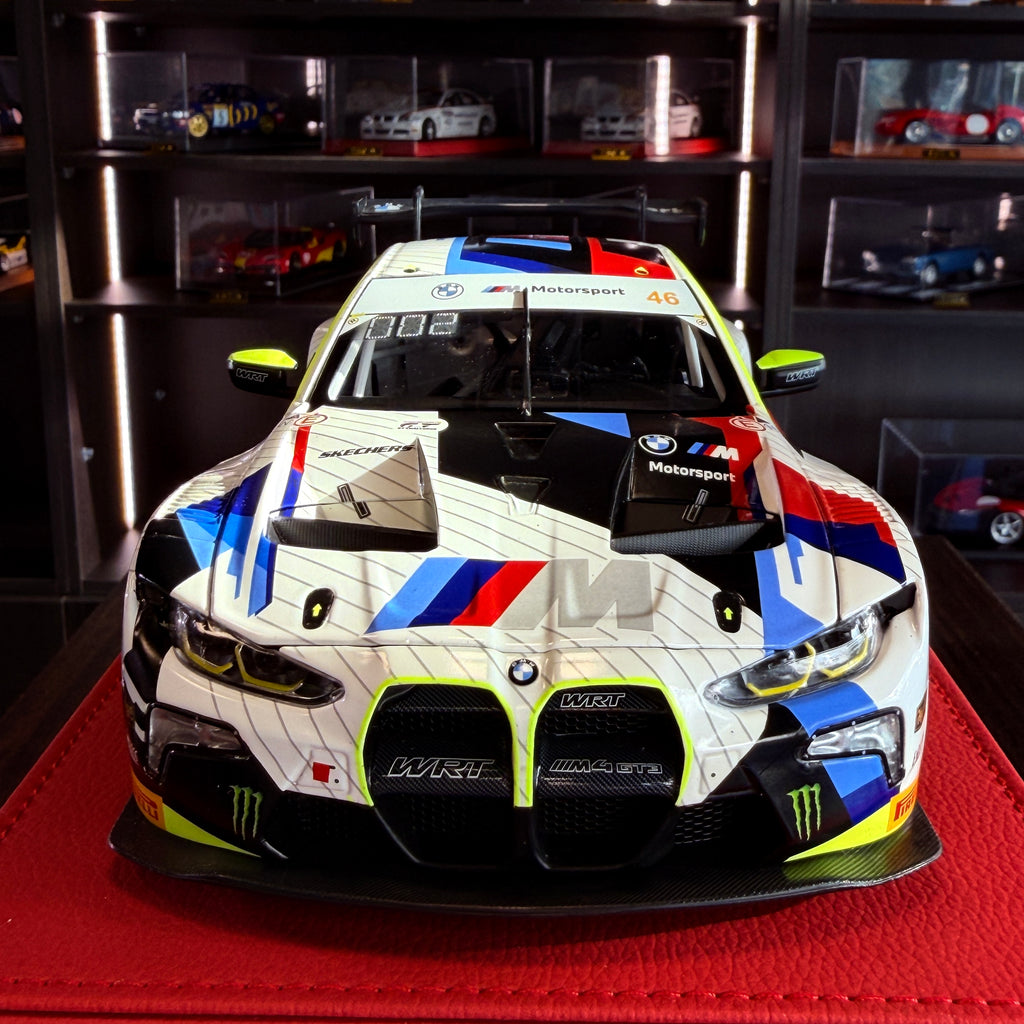 BMW M4 GT3 1:18 #4 Team WRT – V. Rossi / C. Weerts / R. Marciello – 12H Bathurst 2025 di Minichamps
