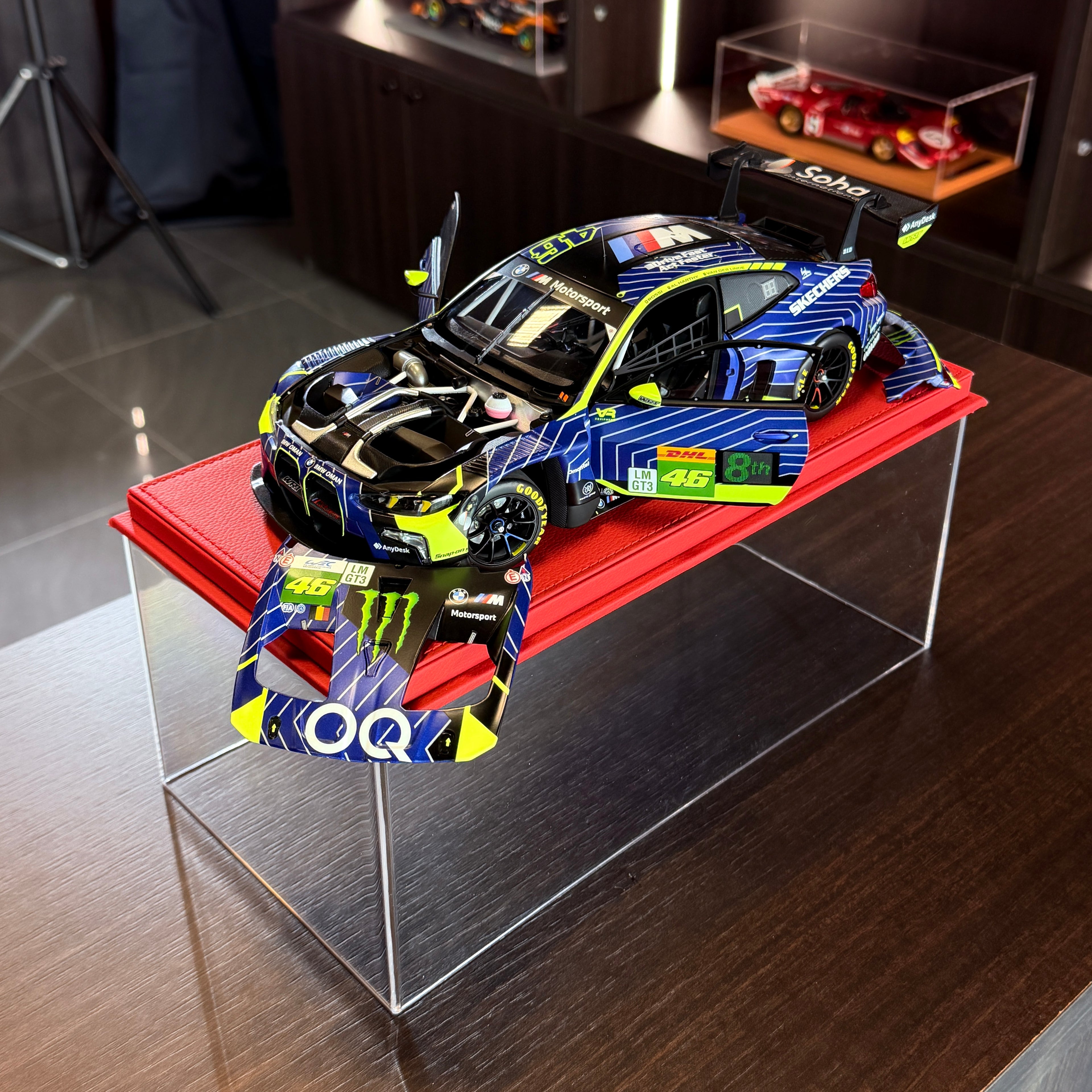 1:18 BMW M4 GT3 EVO Team WRT – V. Rossi / A. Al-Harthy / K. van der Linde – 1 812 KM, Katar 2025, Minichamps