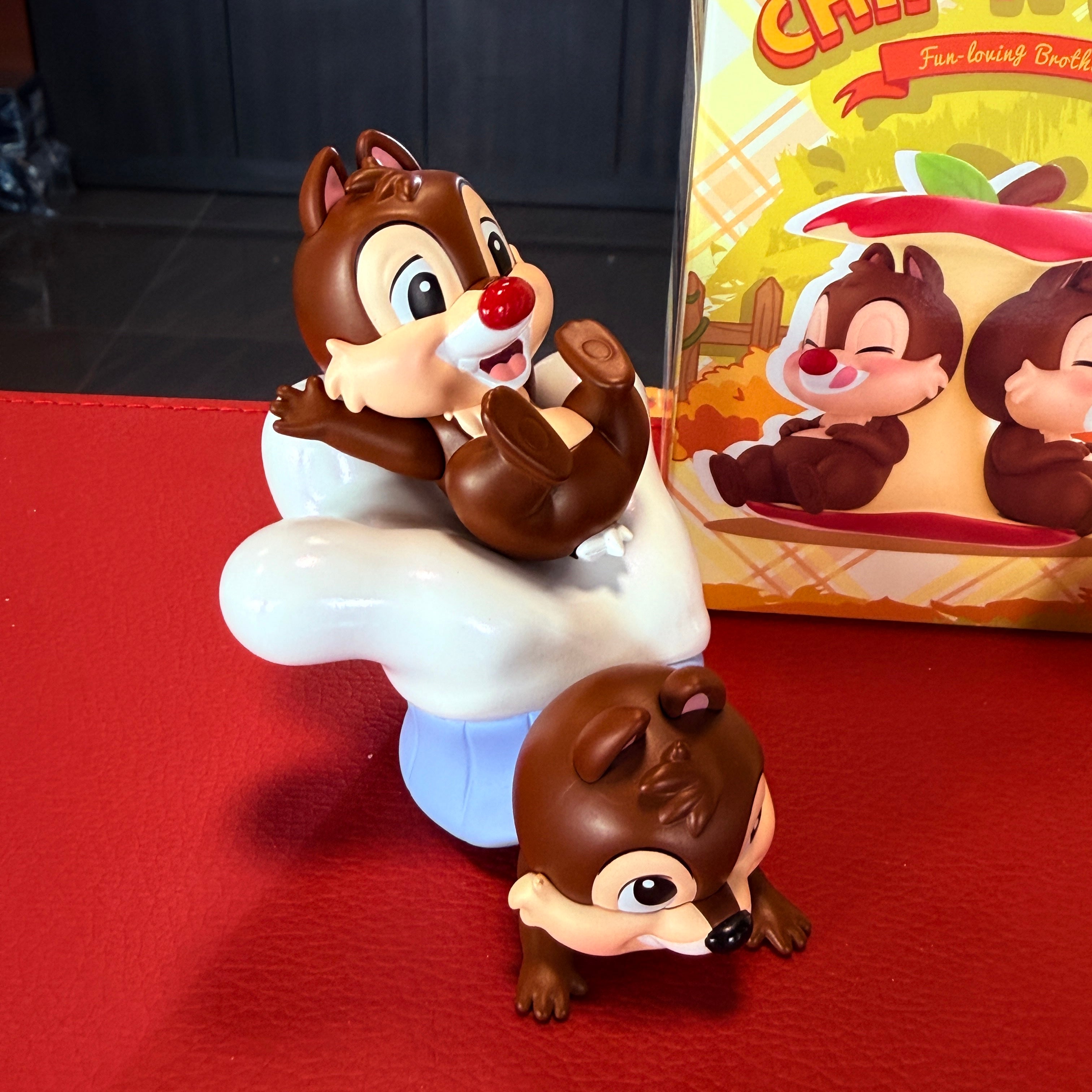 Disney Chip 'N' Dale Fun-Loving Brothers Series-handschoenbankfiguur, bevestigde blind box, van POP MART