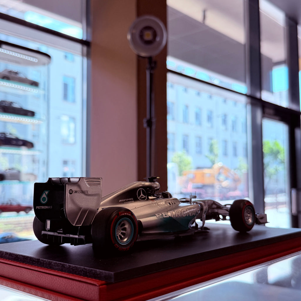 Mercedes F1 W05 #6 Nico Rosberg 1:18 by Spark with original box