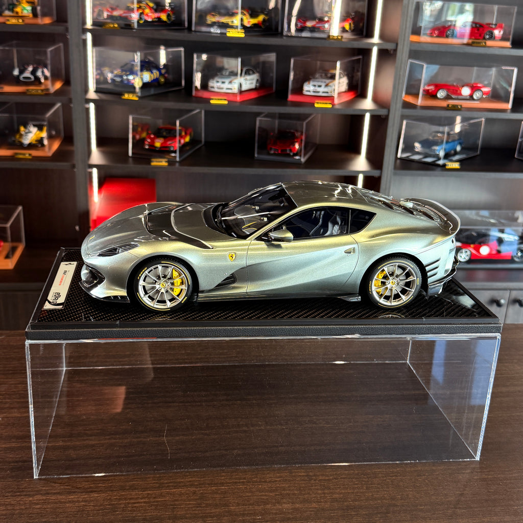 1:12 Ferrari 812 Competizione Coburn Grey – limitált kiadás, 49 db, a BBR-től