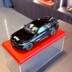 BMW i5 M60 Touring Black Metallic 2024 1:18 by Minichamps – rear opening detail