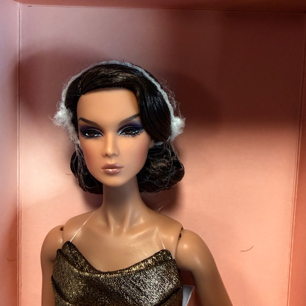 Kolekcia NU. Face: Lustre Lilith Blair, oblečená bábika 2025 od Integrity Toys