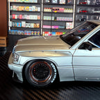 Mercedes-Benz 190 PANDEM sidabro spalvos, 1:18 mastelio, Ignition Model