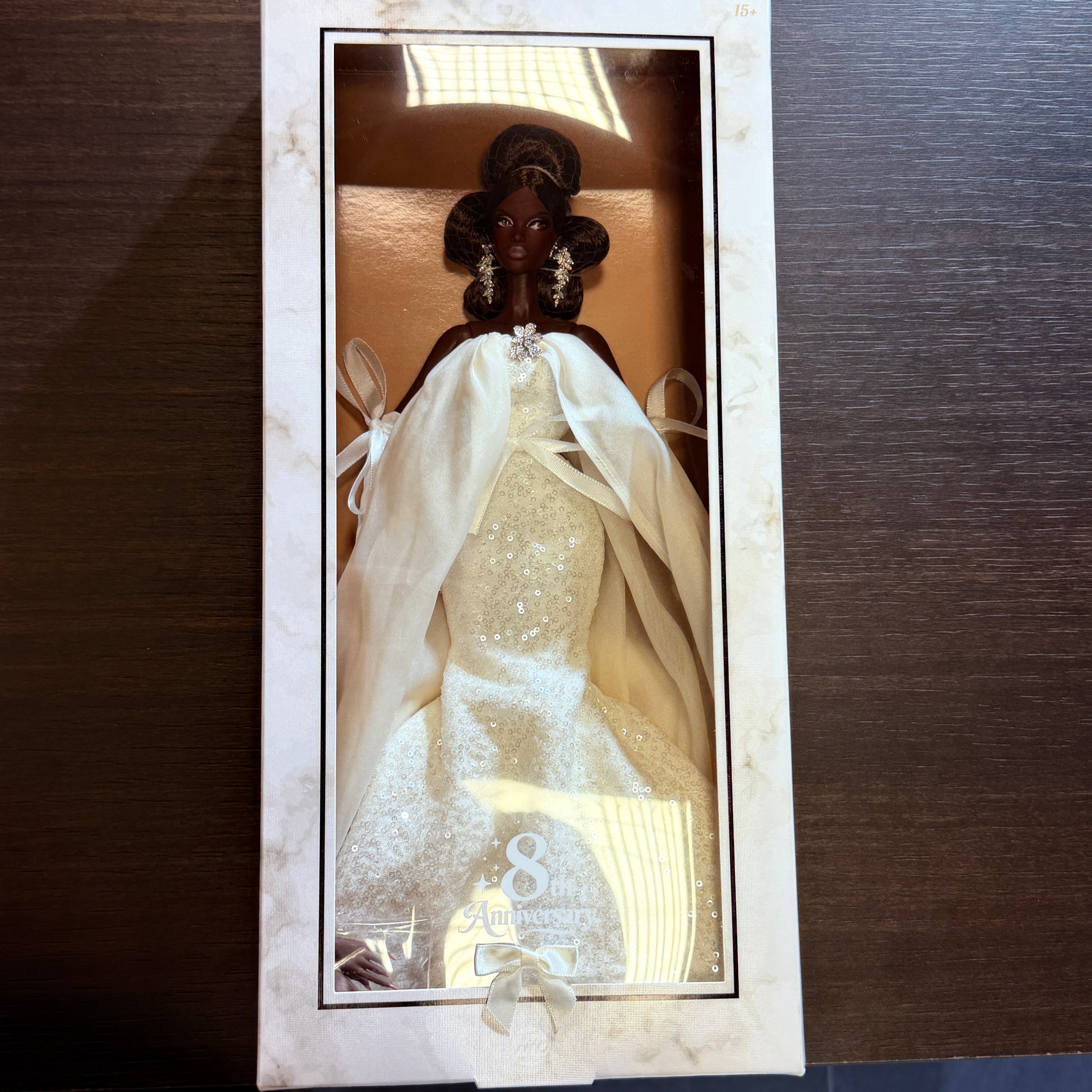 Biele gala k 8. výročiu: Yaya 2026 od JHD Fashion dolls (bábiky Mizi)